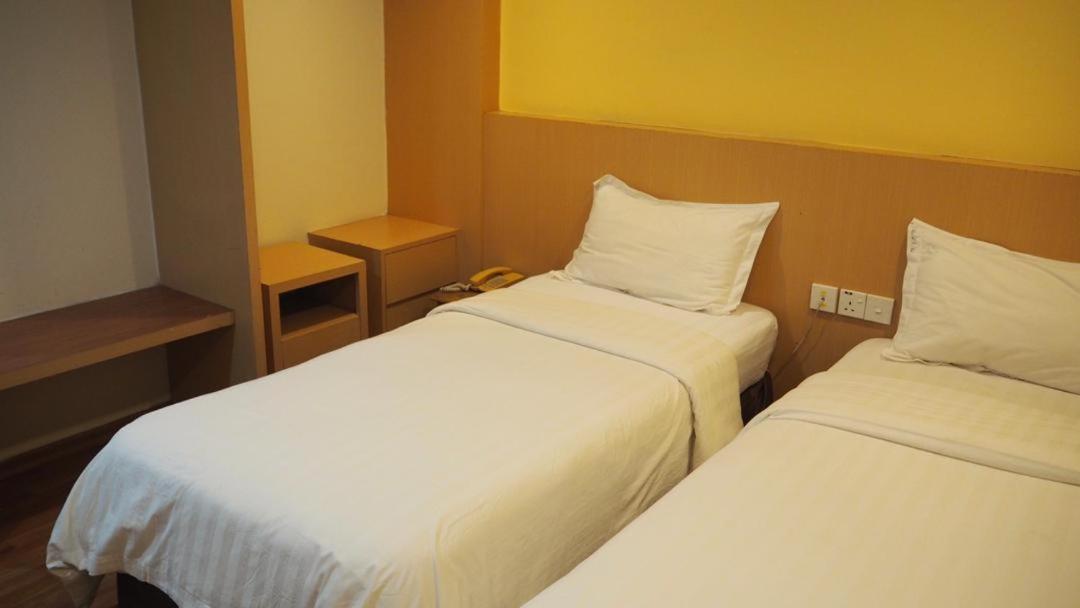 906 Hotel Melaka Raya Zewnętrze zdjęcie